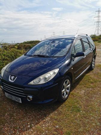 Image 1 of Peugeot 307 SW 2.0 HDI 7 Seater , Estate, 2008