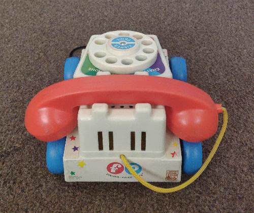 Image 8 of 2009 Fisher Price Chatter Telephone Toy