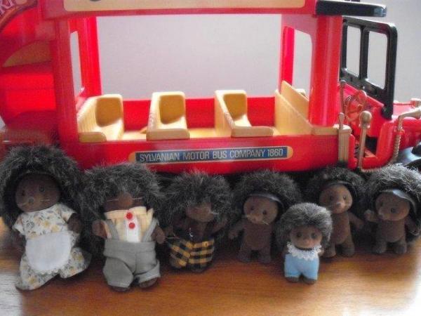 Image 1 of SYLVANIAN FAMILIES COUNTRY BUS & HEDGEHOG FAMILY - VERY GOOD