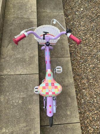 Image 2 of Apollo Cherry Lane girls bike in excellent condition
