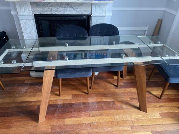 Image 2 of Dwell Extendable Dining Table 6-8 People, Great Condition