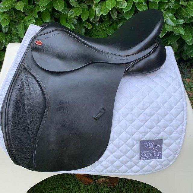 Preview of the first image of Kent and Masters 17.5 inch mgp saddle.