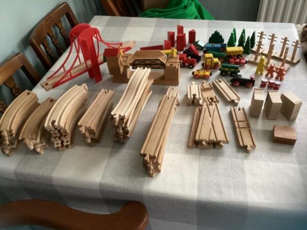 Image 2 of Children’s Wooden Brio Train-set