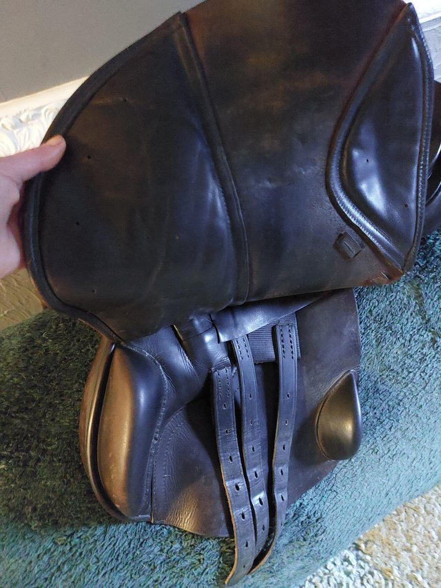 Preview of the first image of Albion k2 jump saddle for sale.