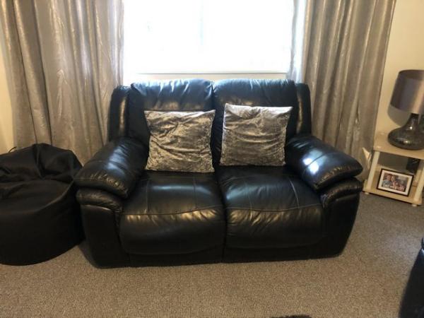 Image 2 of Black leather sofas 3 & 2 BARGAIN!!