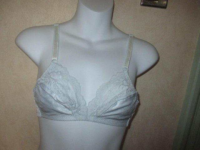 Preview of the first image of LADIES LACEY BRA  - BHS - LIGHT BLUE.