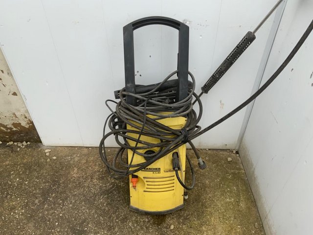 Preview of the first image of Karcher 5.8 pressure cleaner.