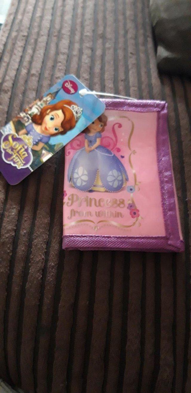 Preview of the first image of Disney Doc Mc Stuffins Purse & Sofia the first Wallet New.