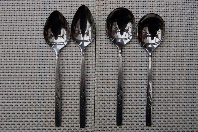 Image 6 of Oneida Capistrano Cutlery, All in Excellent Condition