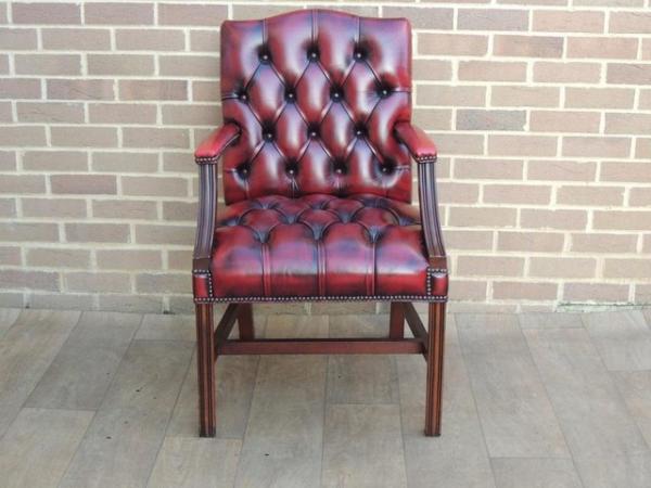 Image 2 of Chesterfield Ox Blood Fully Buttoned Chair (UK Delivery)