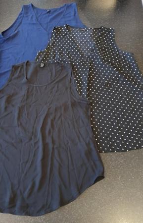 Image 1 of 3 x smart top/blouse bundle, size 14/16