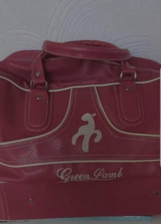 Image 2 of NEW LOVELY LADIES GOLF BAG, WITH ZIP COMPARTMENT FOR SHOES