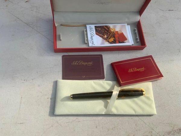Image 2 of St Dupont "Laque De Chine" Collection. With 18ct Gold Nib