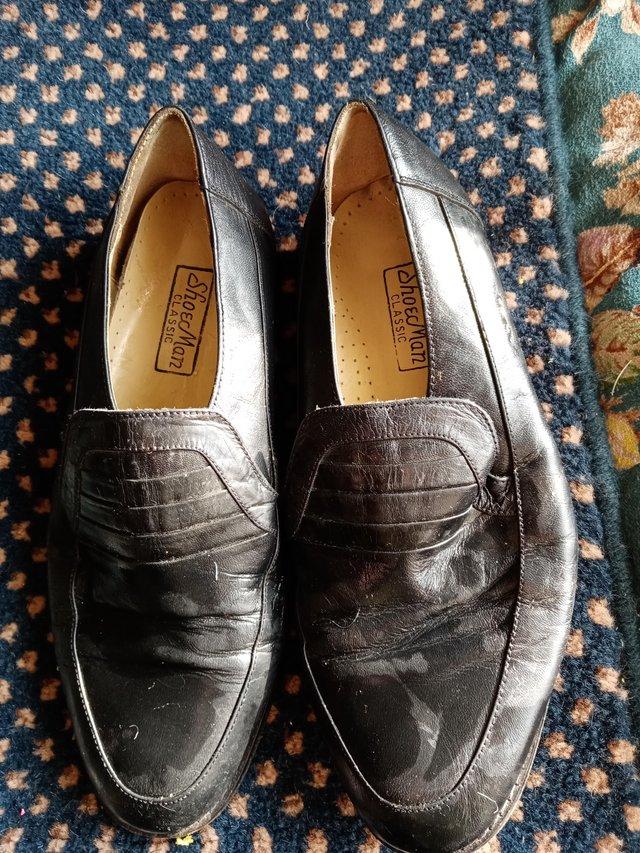 Preview of the first image of Leather Slip on Mens Shoes size 8.