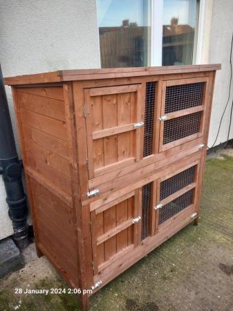 Image 5 of double 4ft rabbit/small animal hutch
