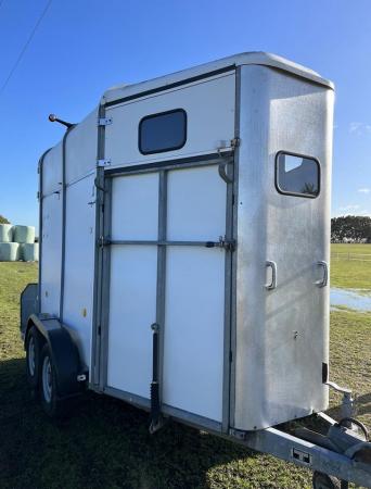 Image 1 of 3 x horse ifor Williams trailers. 505, 510
