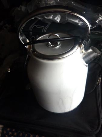 Image 3 of 240 volts electric kettle, used with base unit