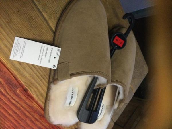 Image 2 of M&S luxury slipperssize 9