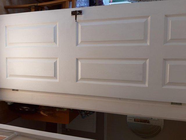 Preview of the first image of 6 panel white internal doors very good condition.