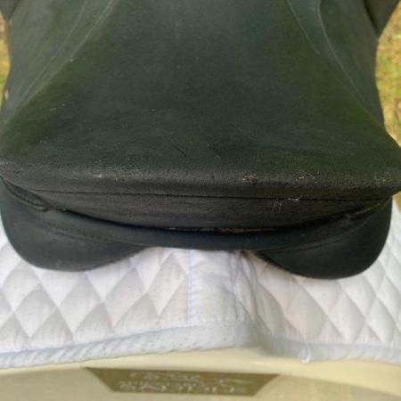 Image 17 of Wintec Pro dressage contourbloc 17.5 inch saddle