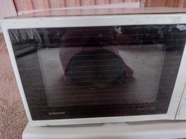 Image 1 of Samsung Combi/micro oven