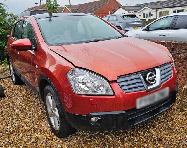 Preview of the first image of 2008 Nissan Qashqai 2.0 DCI.