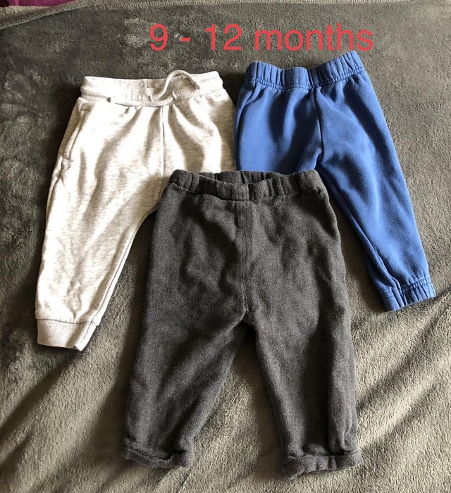 Preview of the first image of Set of 3 boys trousers..