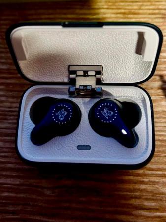 Image 2 of Mifo 07 Dynamic Carbon True Wireless Earbuds