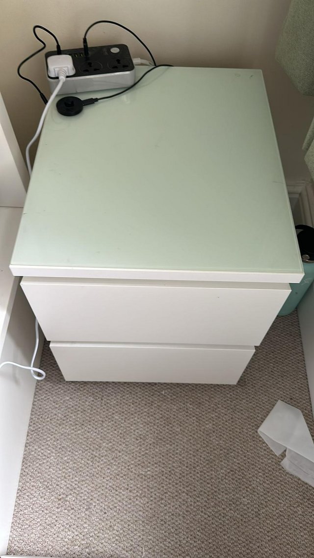 Preview of the first image of IKEA malm set of 2 drawers - white - with glass top.