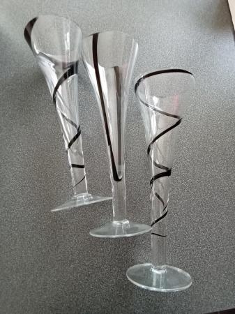 Image 2 of (322) 3 x tall clear glasses