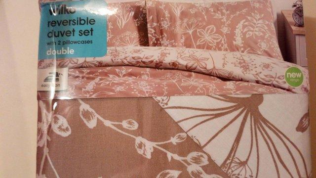 Preview of the first image of Duvet/Quilt cover  Brand new Double.