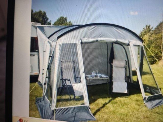 Preview of the first image of LEISURE WIZE MERCURY 350 STANDALONE AWNING.