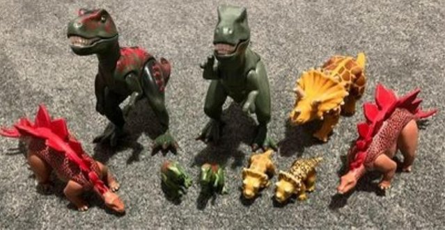 Image 1 of Playmobil dinosaur figures