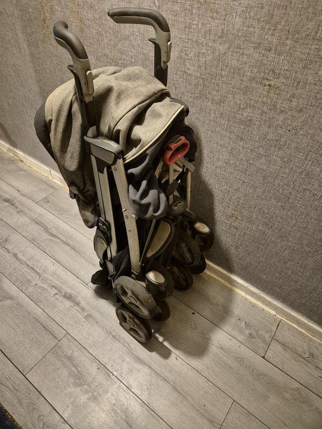 Preview of the first image of Silver cross pushchair with covers.