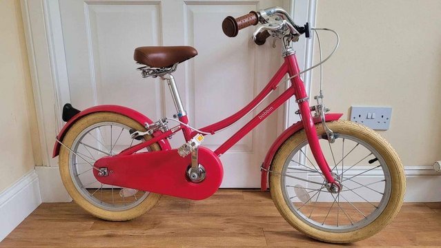 Preview of the first image of Bobbin Gingersnap girl’s bicycle.