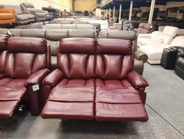 Image 7 of La-z-boy Georgina burgundy leather electric 3+2 seater sofas