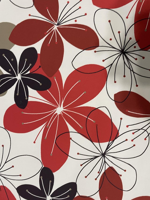 Preview of the first image of Roller Blind floral design.