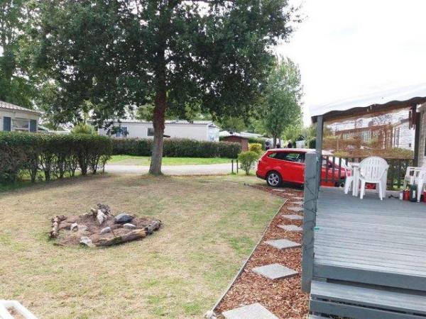 Image 2 of OHara Resale 2 bed mobile home Vendee France
