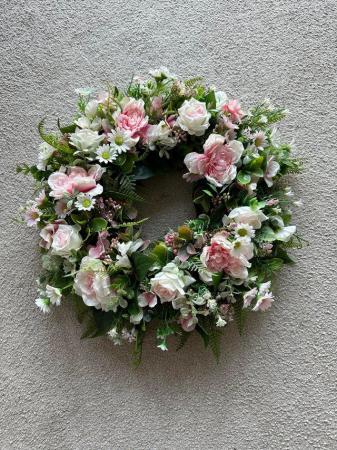 Image 1 of Circular Door Wreath Decoration
