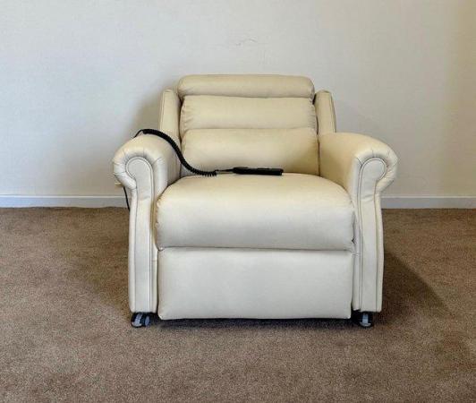 Image 10 of ELECTRIC RISER RECLINER DUAL MOTOR CHAIR LEATHER CAN DELIVER