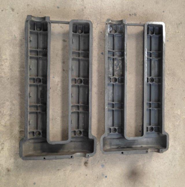 Preview of the first image of Valve covers for Alfa Romeo Montreal.