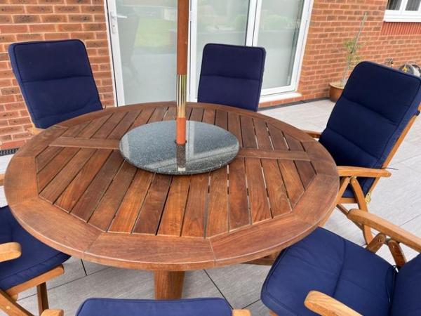 Image 2 of Neptune Oxford teak garden table and chair set