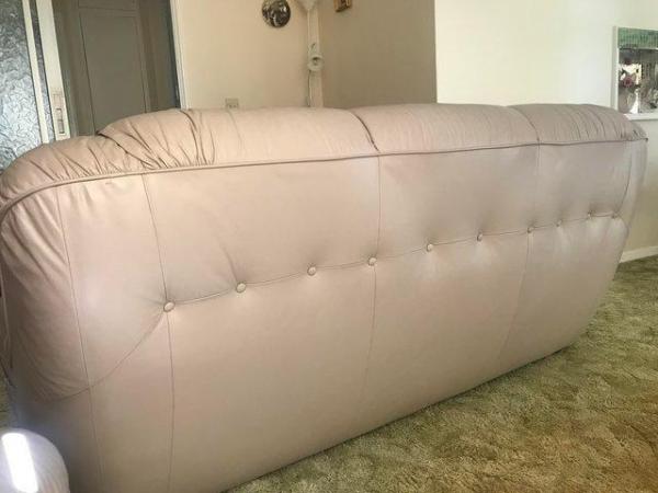 Image 3 of Leather 3 seater sofa very good condition