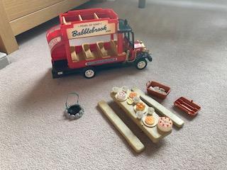 Image 2 of Sylvanian Familes country bus with many accessories