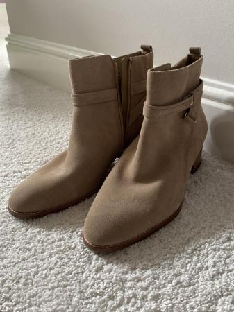 Image 2 of Womens’ beige heeled boots
