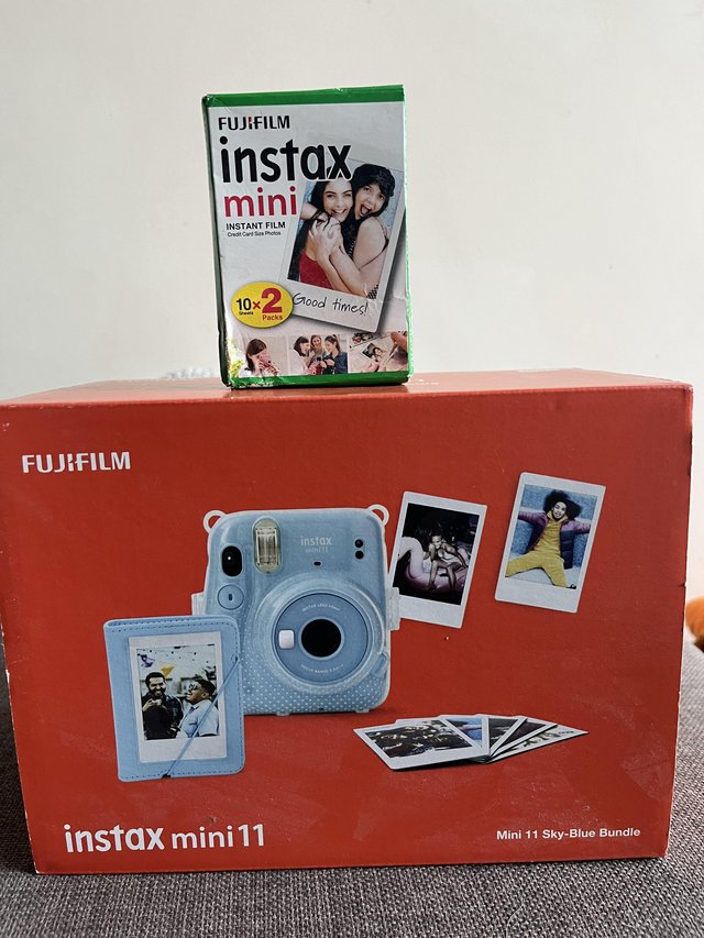 Preview of the first image of Brand new Fujifilm instax mini 11 blue bundle.