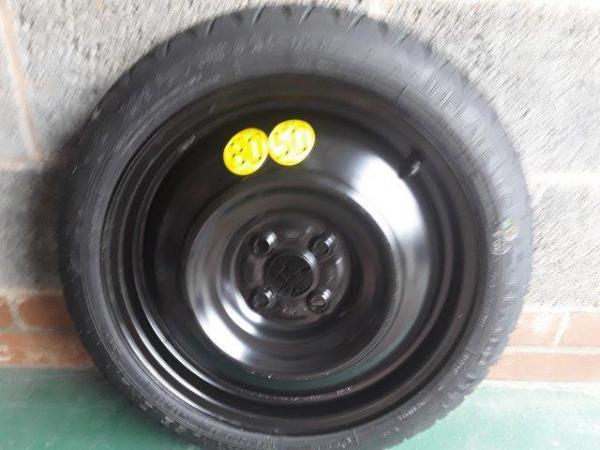 Image 2 of Space saver 15 inch wheel for Toyota