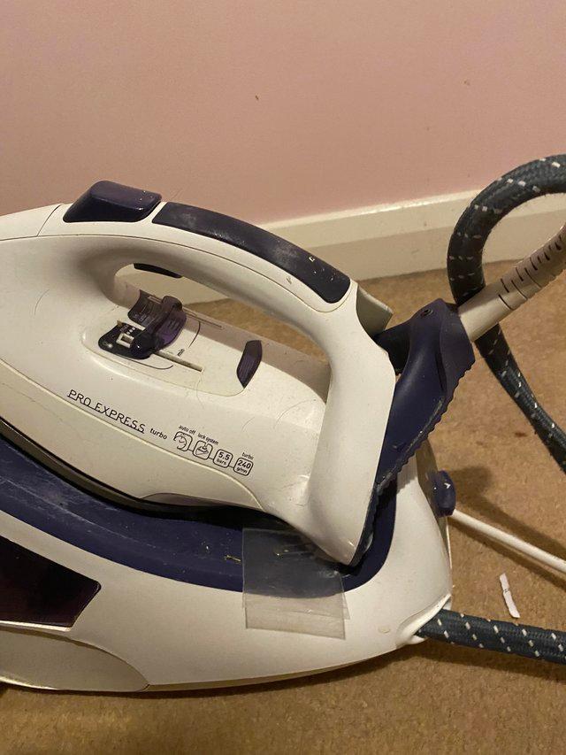 Preview of the first image of Teflon Steam Generator Iron for Sale.