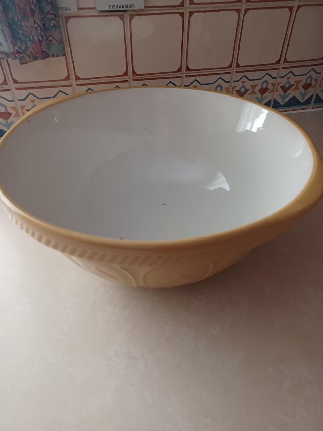 Preview of the first image of T G Green & Co Vintage Mixing Bowl.
