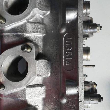 Image 3 of Rh cylinder head Ferrari 308 2 valves